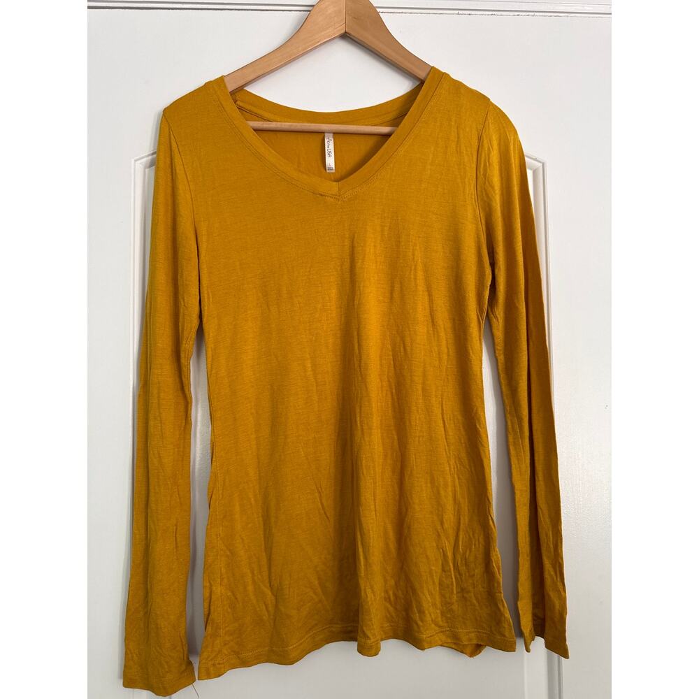 Active USA Mustard Yellow Long Sleeve Top Size Large